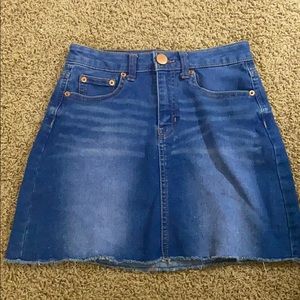 No Boundaries denim skirt